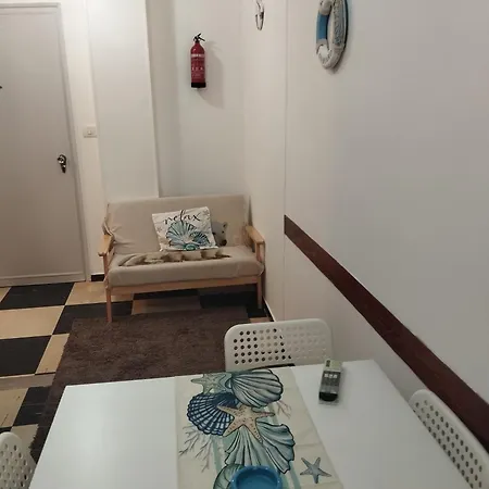 Casa Da Erika Apartment *